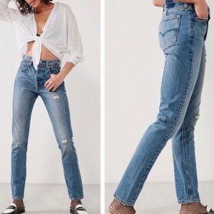 NWT Levi’s Altered 501 High-Waisted Skinny Jeans